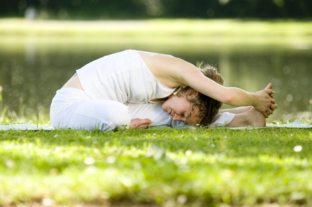 building muscle with yoga
